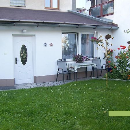 Studio Jindrichuv Hradec Luaran gambar