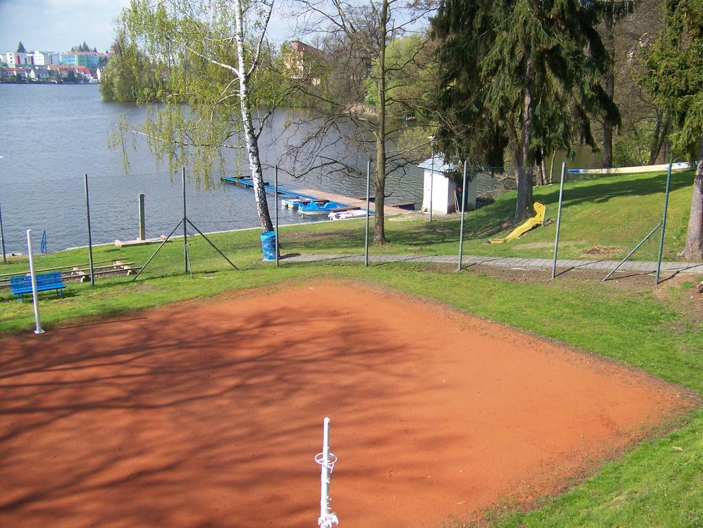 Studio Jindrichuv Hradec Luaran gambar