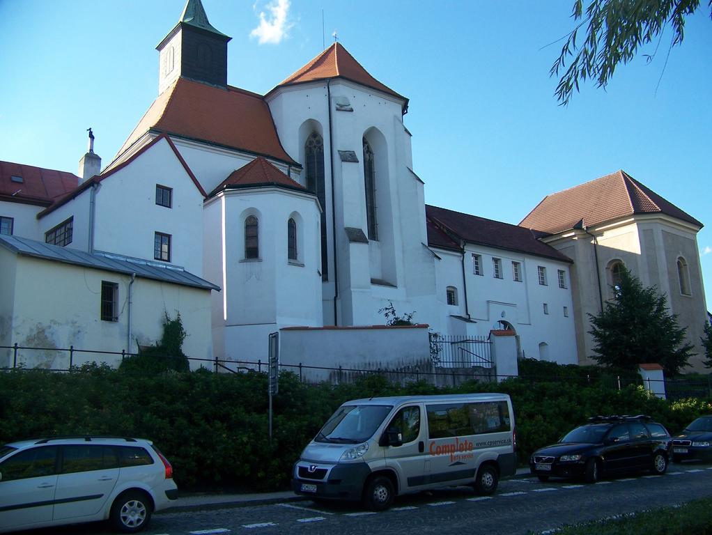 Studio Jindrichuv Hradec Luaran gambar